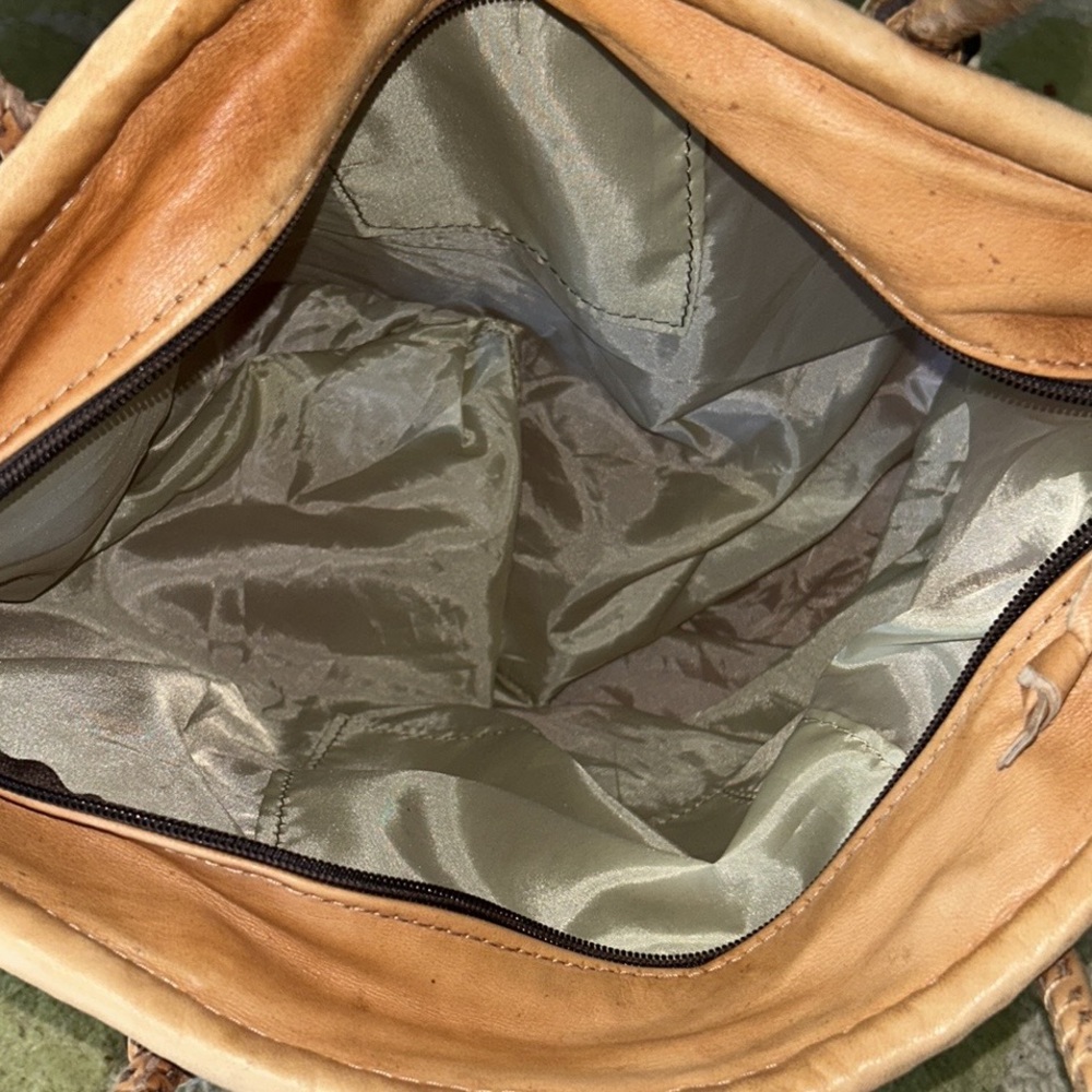 Kenyan Pink Green Tan Hand Woven Sisal & Leather Beaded Straw Zipper Tote Bag - Picture 13 of 15